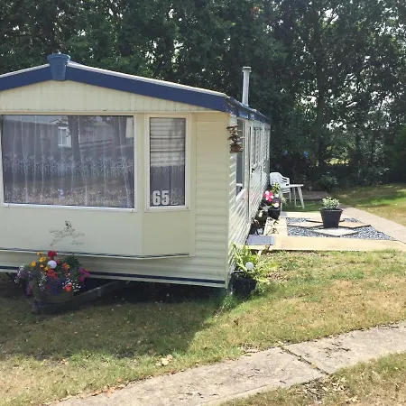 The Van Porchfield  Exterior photo
